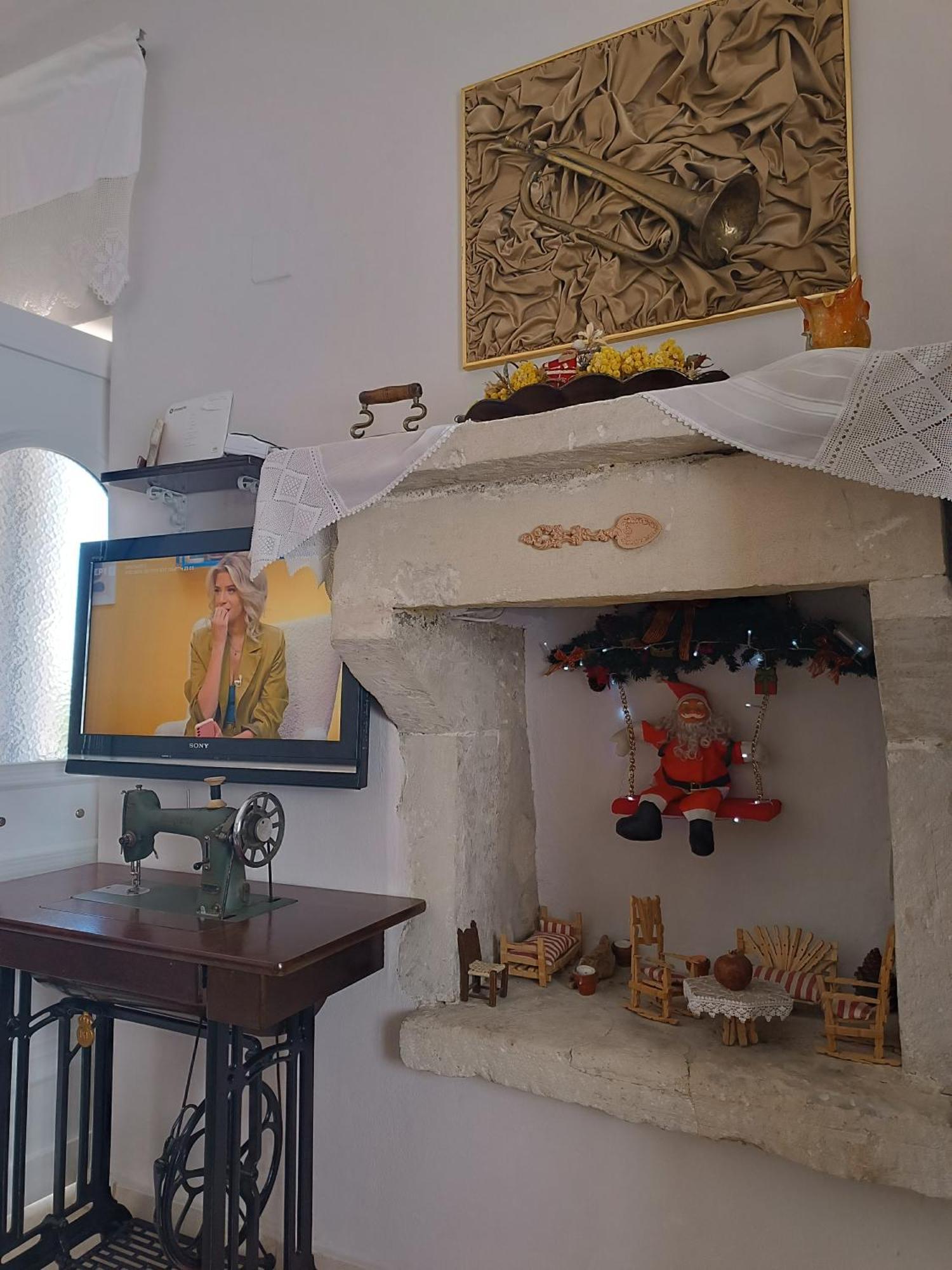 Eirini'S Traditional House Lístaros Exterior photo